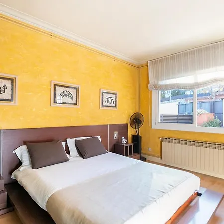 Towanda House * Sant Just Desvern