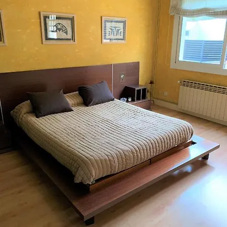 Holiday home Towanda House Sant Just Desvern